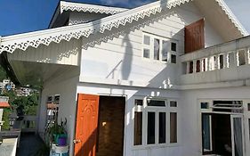 Tashiling Homestay